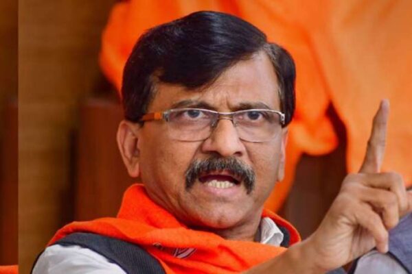 ‘लाडला भाई, लाडले पिताजी, लाडली माताजी, ये ऑफर हैं…’: संजय राउत ने महाराष्ट्र के सीएम शिंदे पर साधा निशाना