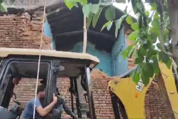सागर में बड़ा हादसा,मंदिर की दीवार गिरने से 9 बच्चों की दुखद मौत
