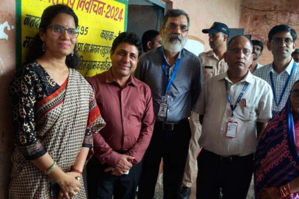 राज्य निर्वाचन आयोग ने पेपरलेस मतदान प्रक्रिया की ओर बढ़ाया कदम