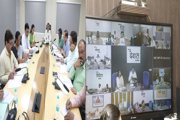 सभी अधिकारी फोटो निर्वाचक नामावली के कार्य को गंभीरता से लें : मुख्य निर्वाचन पदाधिकारी सिंह