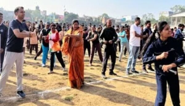 MP: प्रदेश की कैबिनेट मंत्री सम्पतिया उइके का अलग अंदाज, जुम्बा डांस पर खूब झूमी